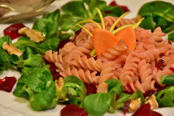 beetroot, lamb's lettuce, noodles