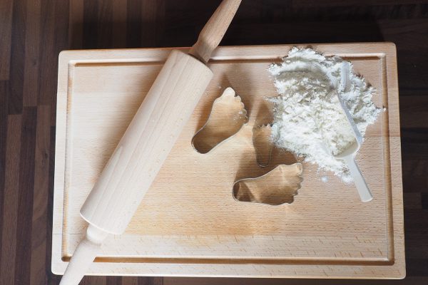 to bake, flour, wave wood