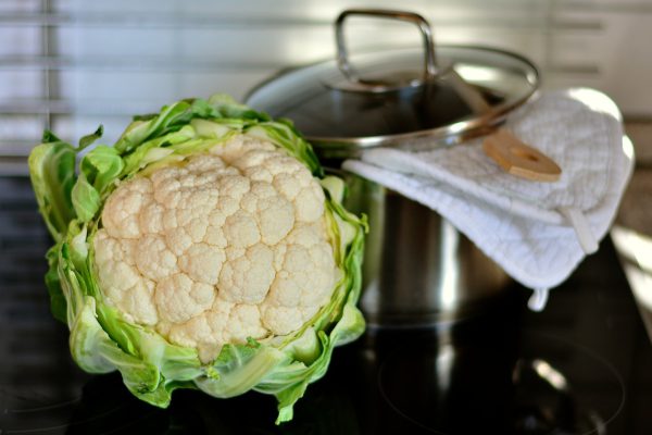 cauliflower, vegetables, pot