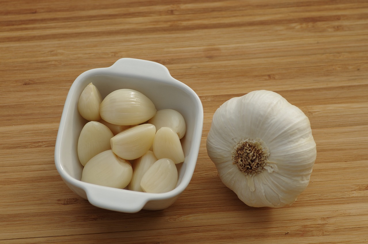 garlic, cloves, vegetable