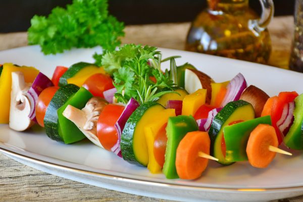 vegetable skewer, paprika, tomato