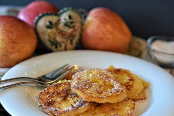 apples, apple fritters, dough