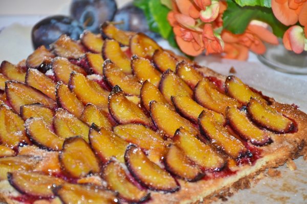 cakes, plums, plum cake