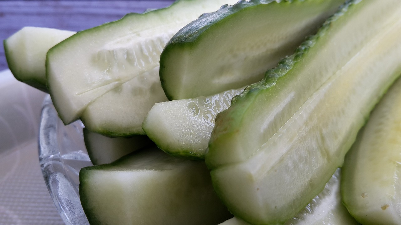 cucumbers, low-salt cucumbers, kitchen