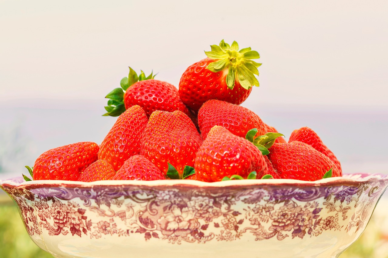 strawberries, fruits, ripe strawberries