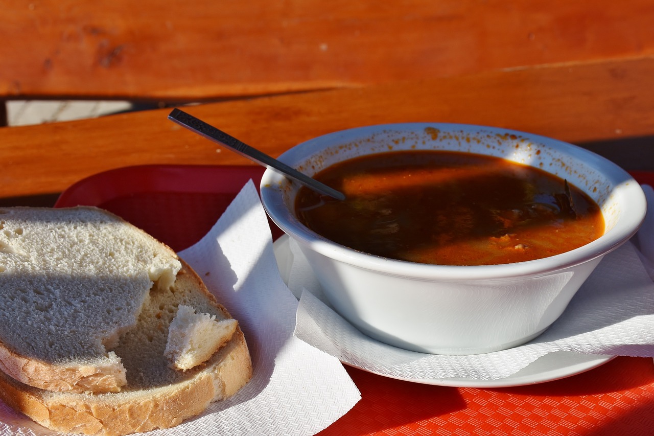 soup, goulash soup, loaf