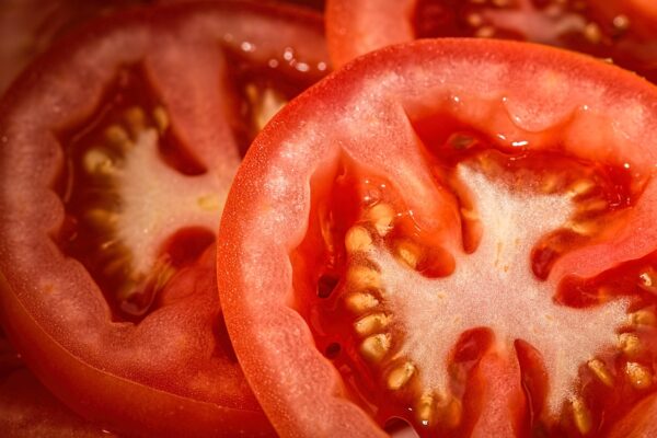 tomatoes, red, sliced